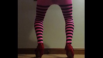 sissy excises