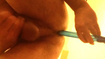 enjoing a lil' anal penetration while away from home